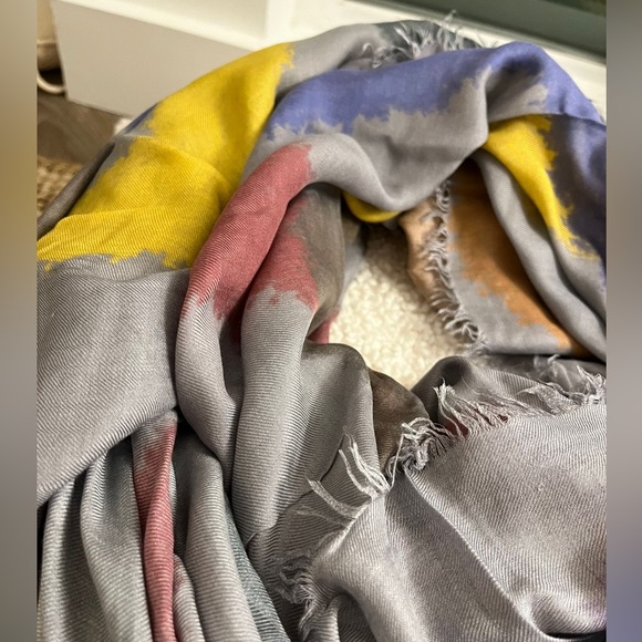 Anthropologie scarf colored hearts, cashmere / modal - Picture 9 of 9